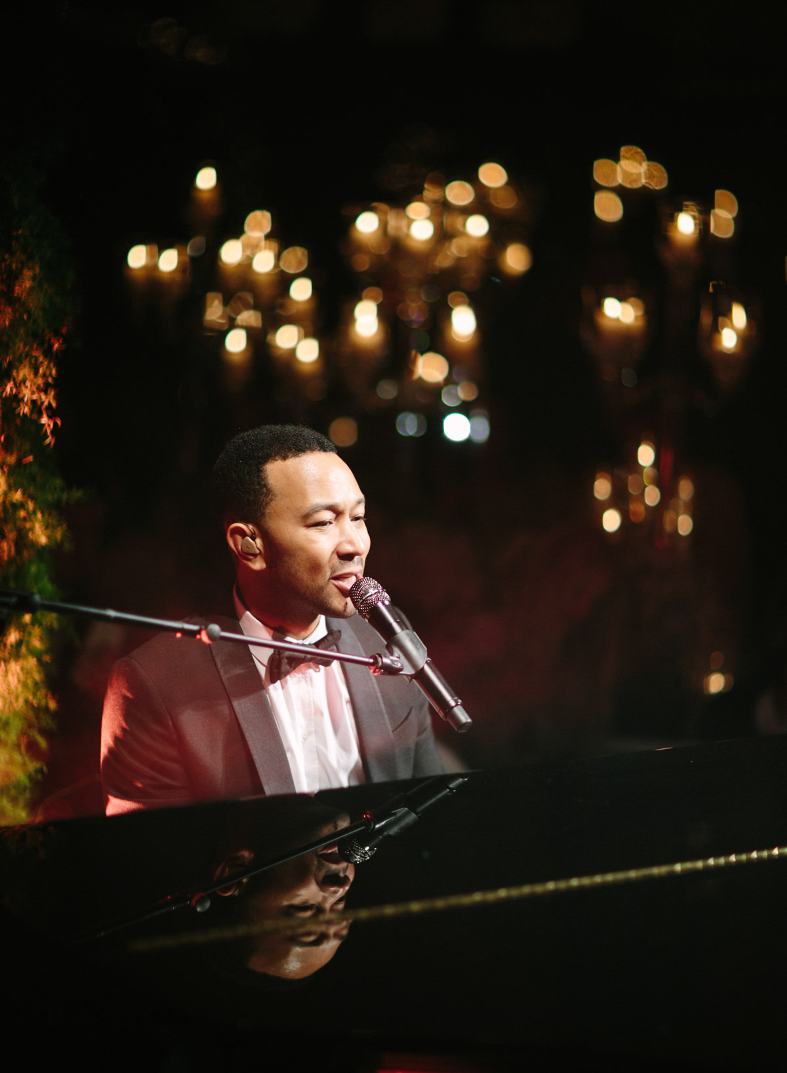 luxury-destination-wedding-florence-italy-entertainment-singer-john-legend-sara-haywood-copyright-greg-finck-