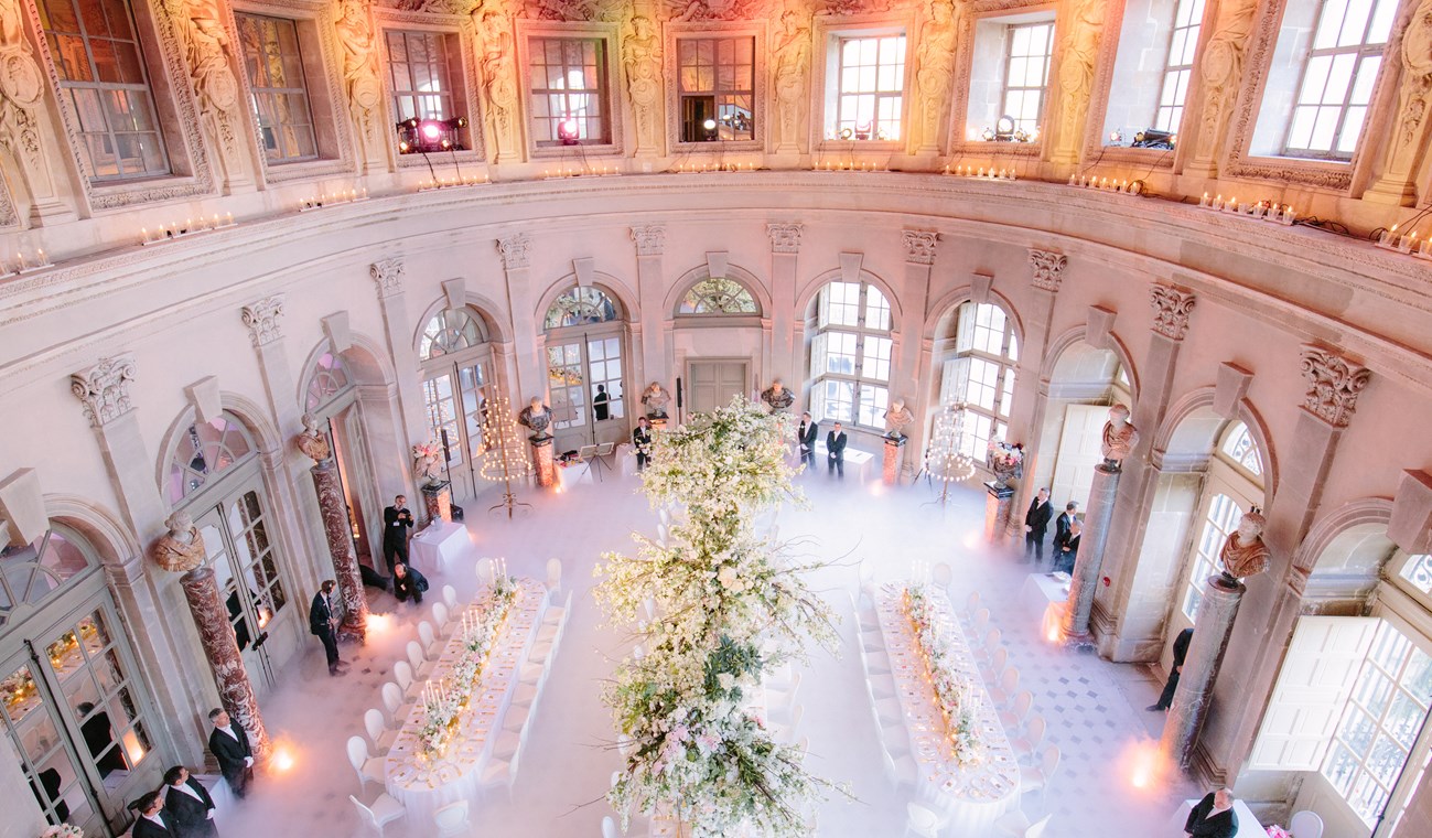 Luxury weddings in Paris by Sarah Haywood